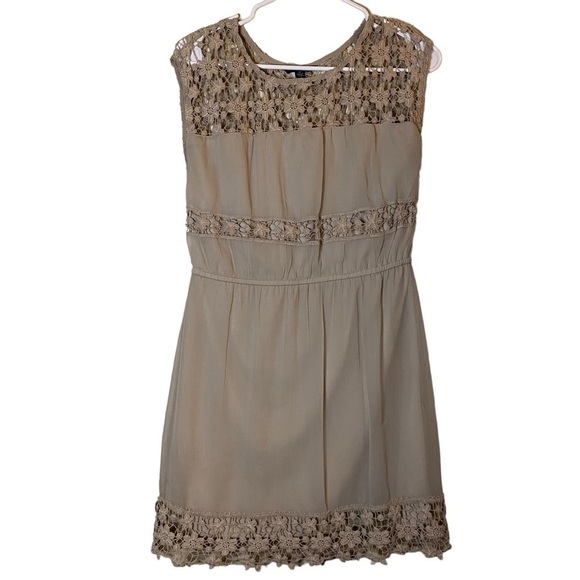 American Eagle Outfitters Lace Sheer Sleeveless Mini Dress Cream Size SP - Picture 1 of 7